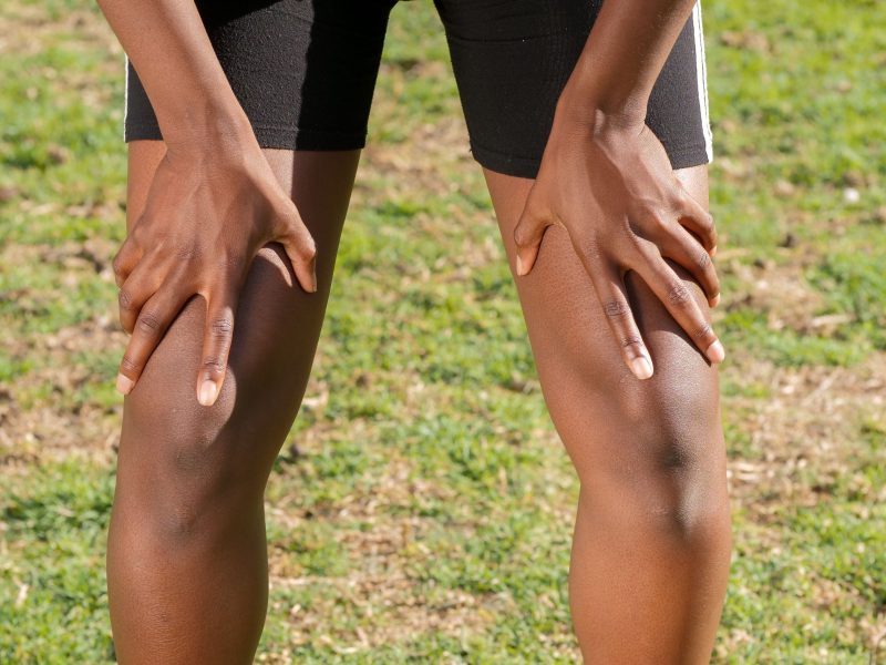 Weak Knees: Causes, Symptoms and Exercises to Strengthen Your Knees, Woking and Egham